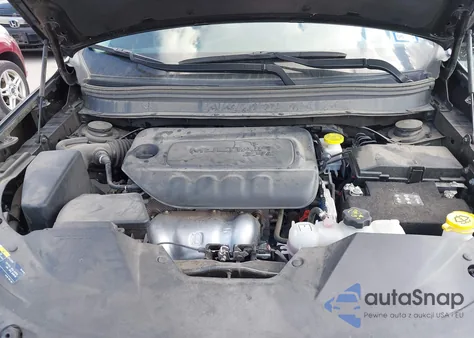 2023 Jeep Cherokee Altitude Lux 4X4 from USA, damaged, VIN 1C4PJMMB4PD110714